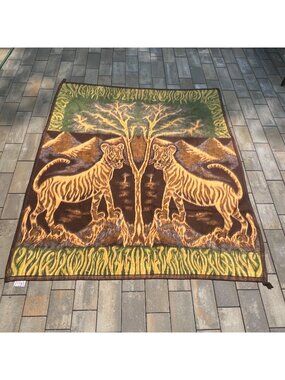VTG Everest Eilat Tiger Scene Fleece Blanket Brown Orange Green Reversible